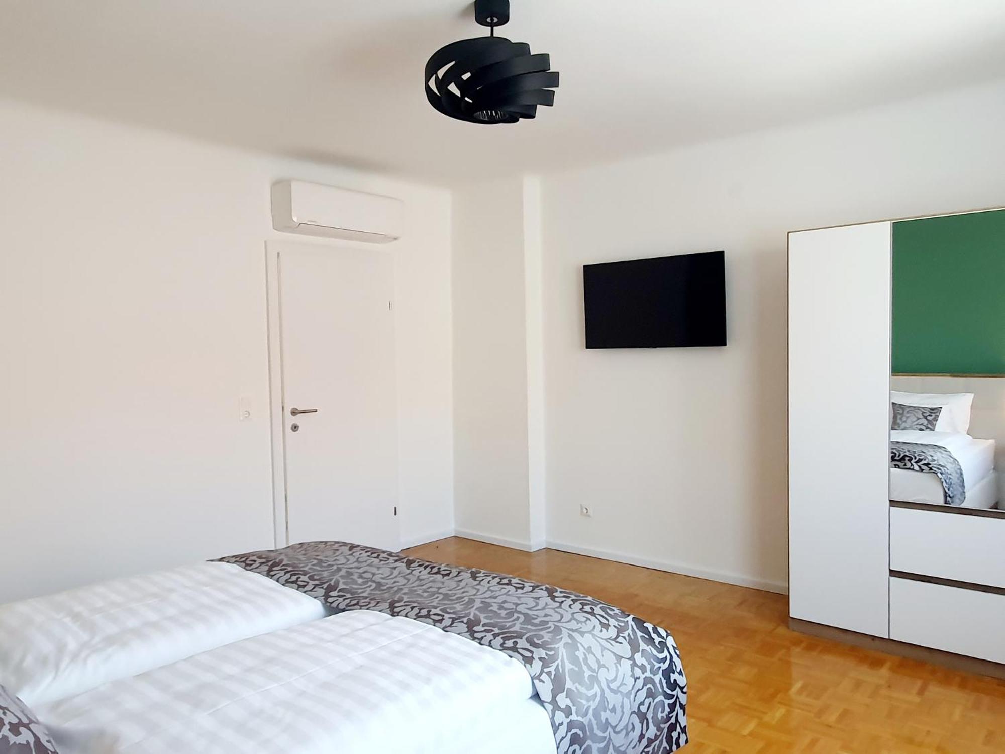 Zentrum 7 Moerbisch *